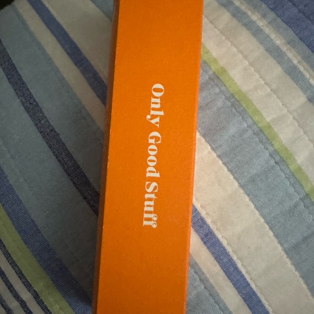 NEW IN BOX RiseWell Wild Mint 4.0 oz Vegan Mineral Toothpaste restores enamel!! - Picture 3 of 4